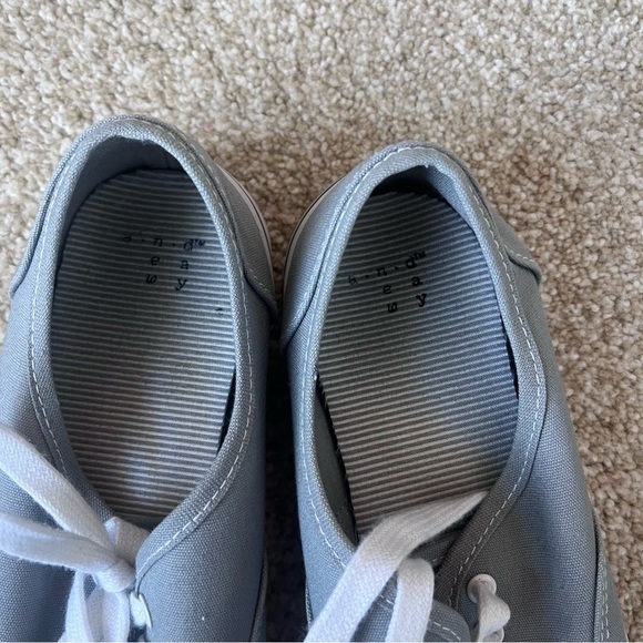A New Day Canvas Shoe Size 9 - Picture 10 of 12